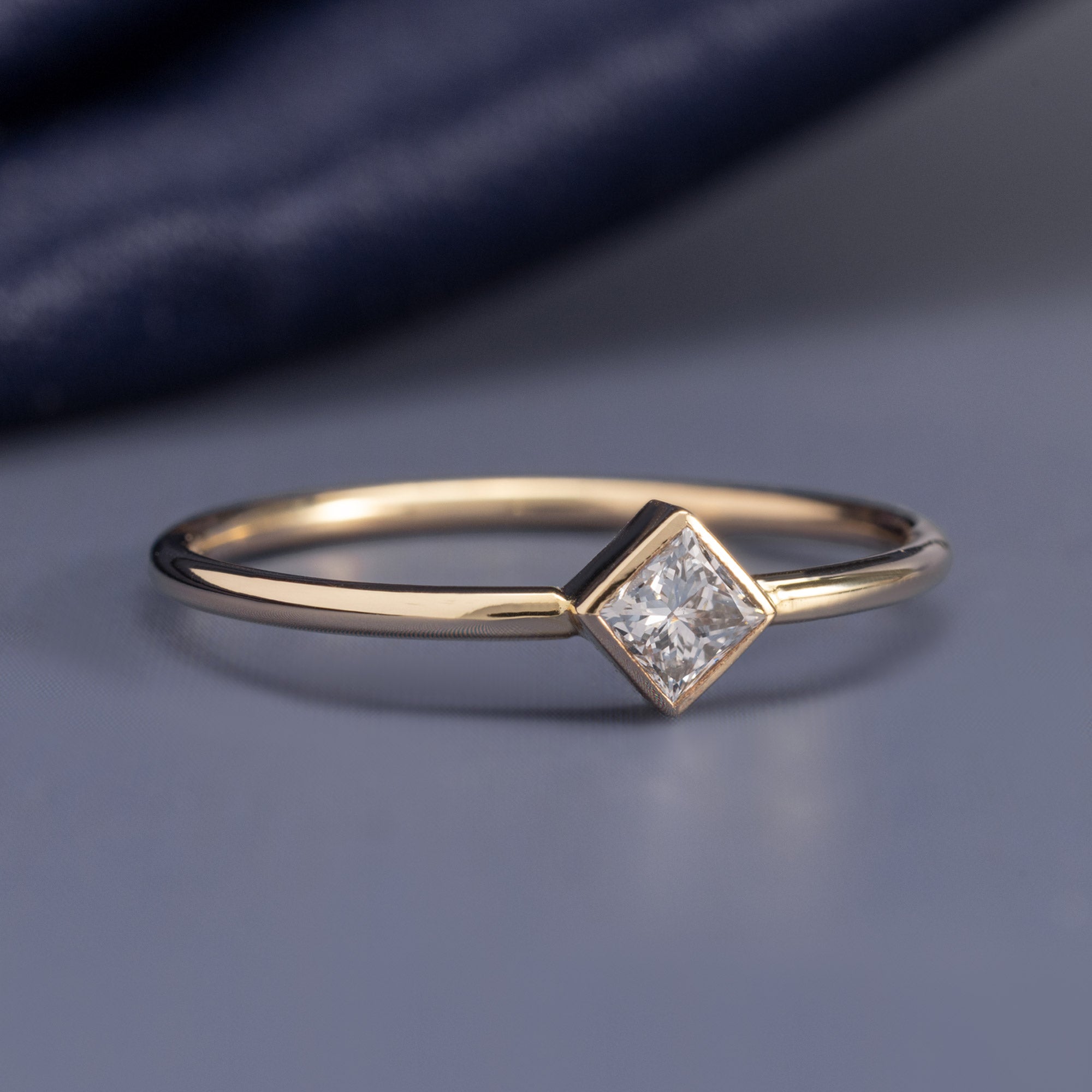 Alexis Russell  Wedding Bands Geometric Diamond Stacking Ring | Yellow Gold