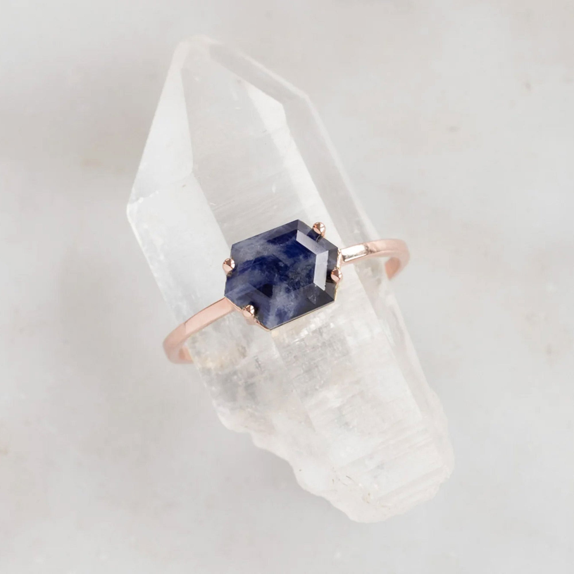 Alexis Russell Rings The Raw Sapphire Hexagon Ring | Rose Gold