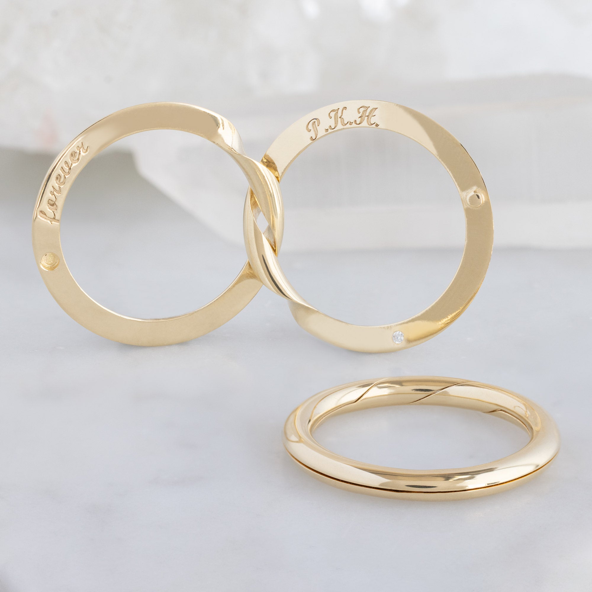 Alexis Russell  Wedding Bands The Love Story Ring with a White Diamond | Yellow Gold