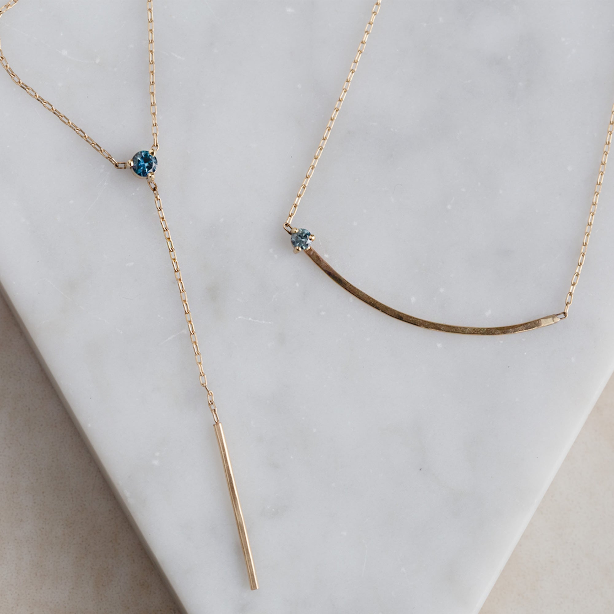 Alexis Russell Necklaces The Blue Montana Sapphire Gemstone Arc Necklace | Yellow Gold