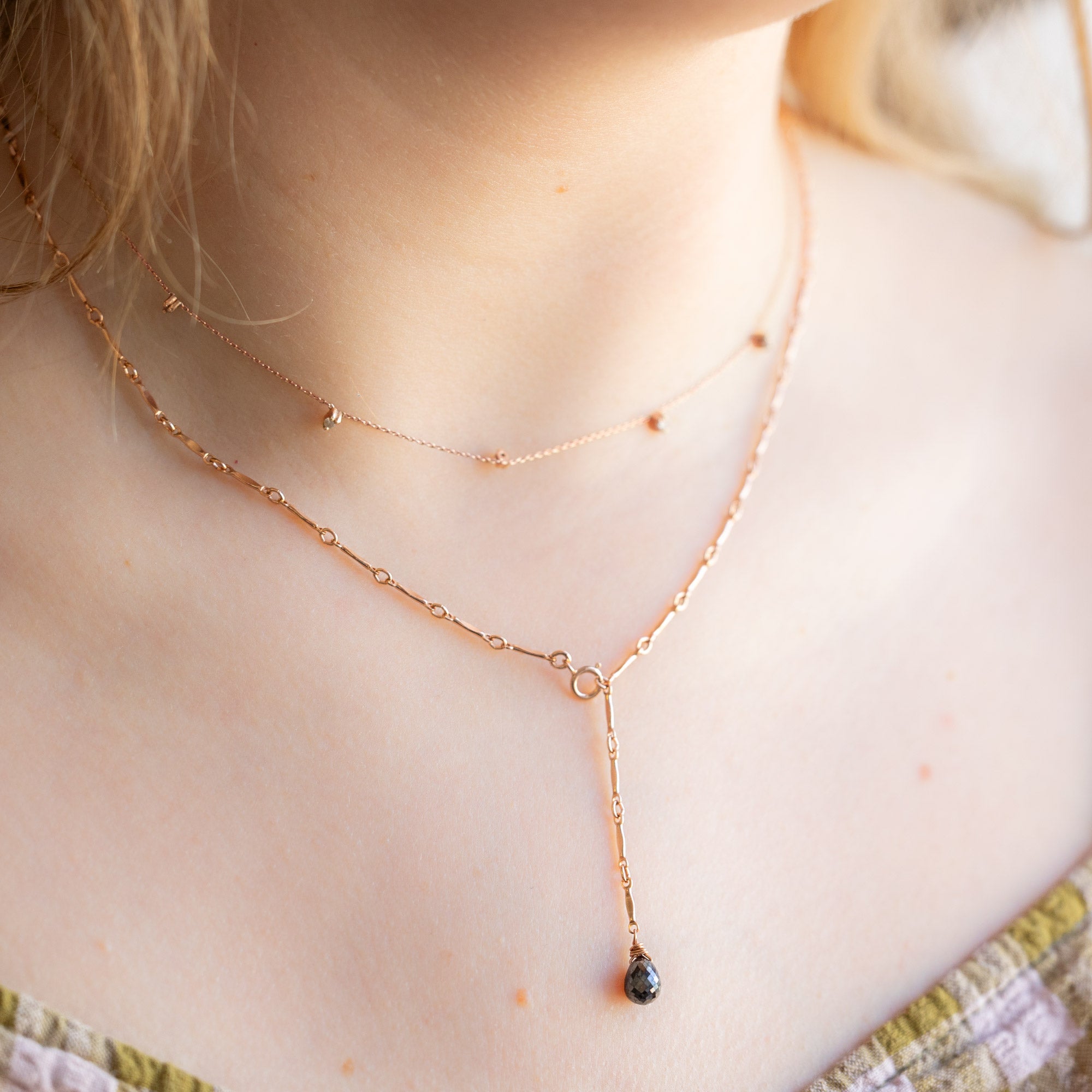 Alexis Russell Necklaces The Bar Chain Briolette Black Diamond Lariat Necklace | Yellow or Rose Gold