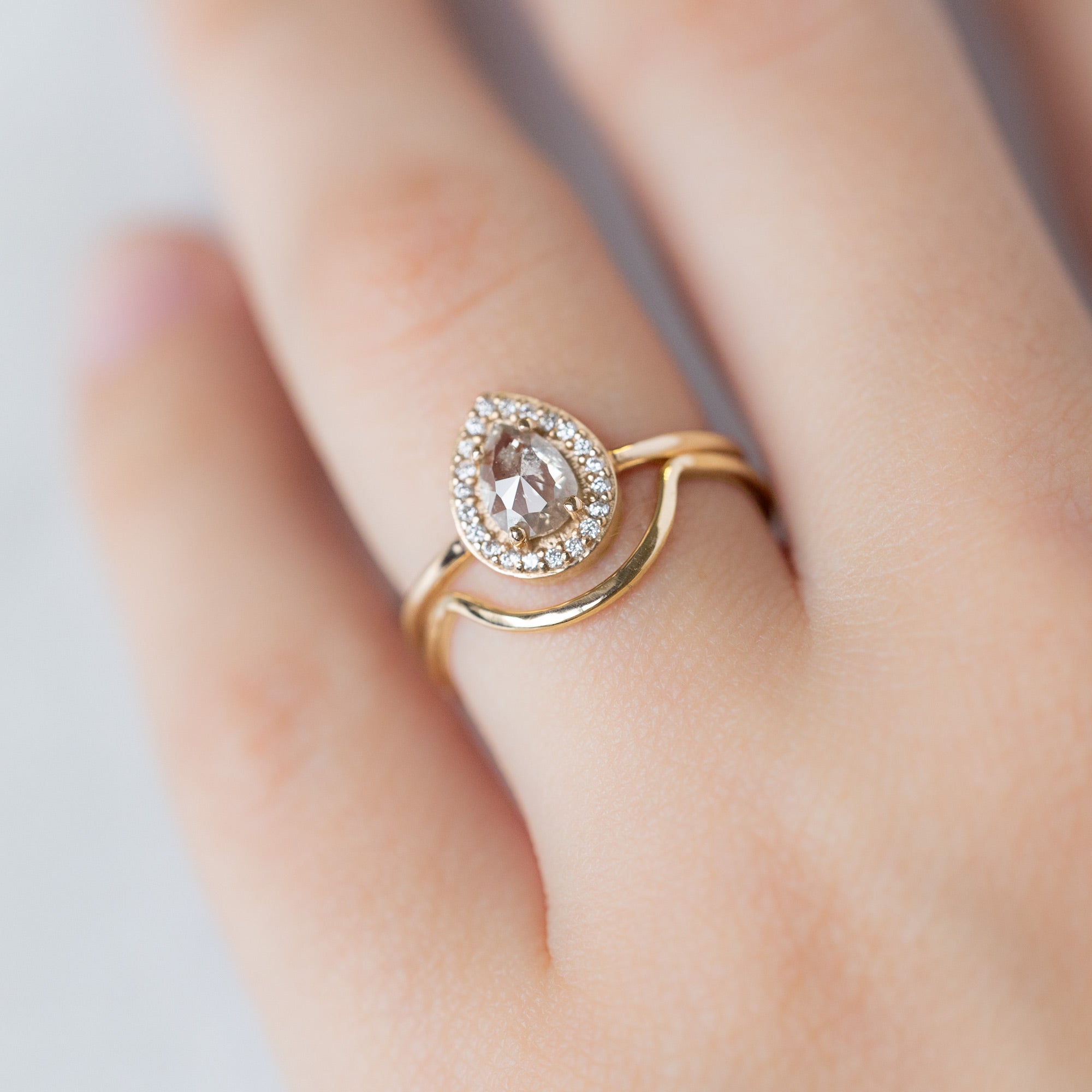 Alexis Russell Wedding Bands The Gold Arc Stacking Band | Yellow, Rose or White Gold