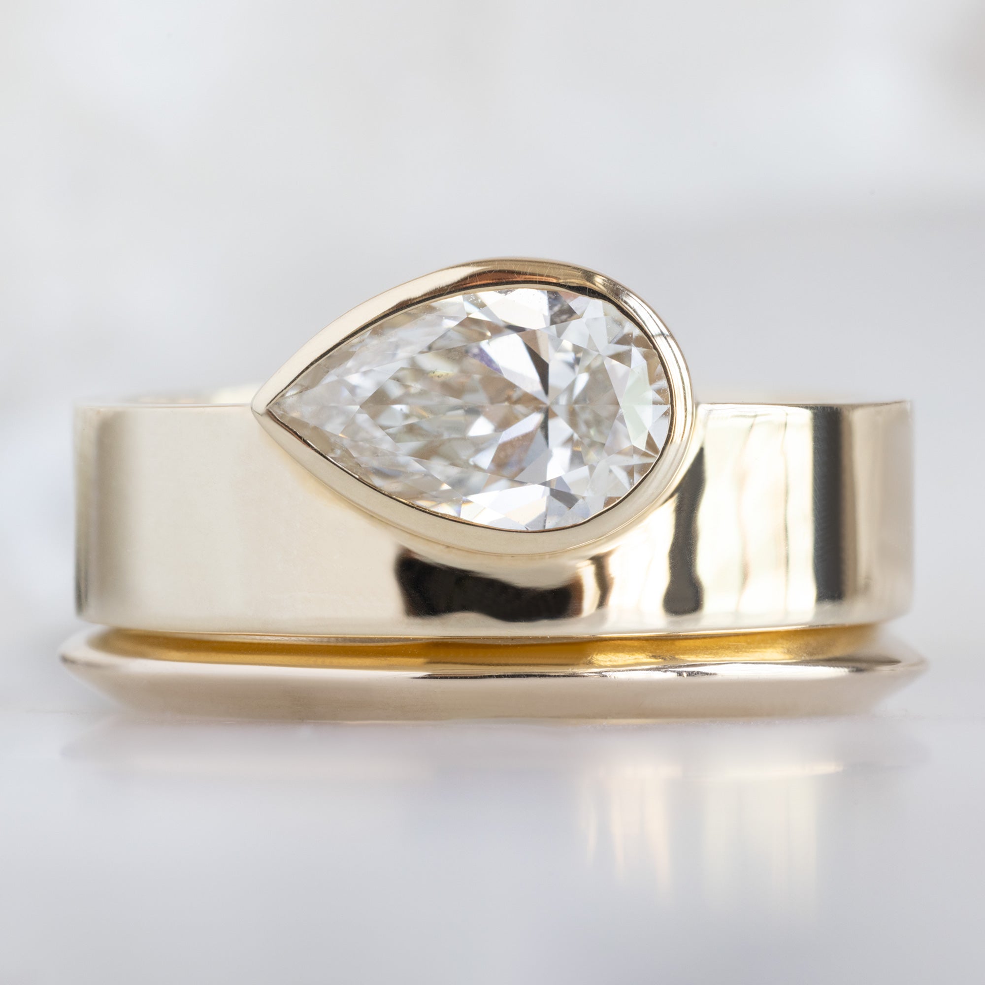 Alexis Russell Wedding Bands The Knife Edge Gold Stacking Band | Yellow, Rose or White Gold