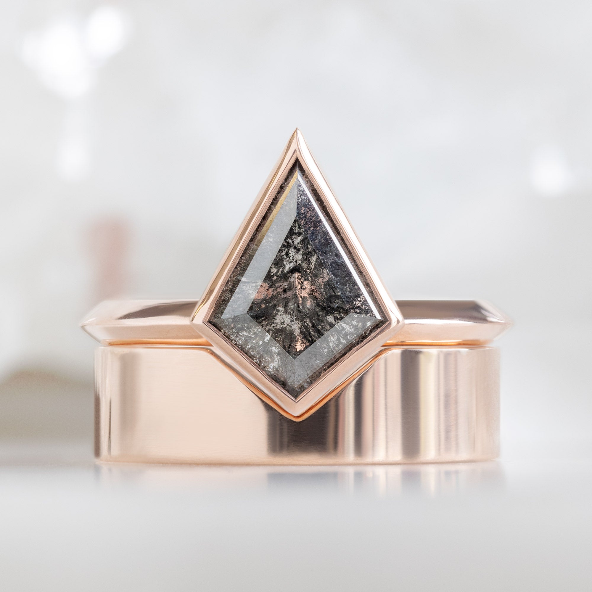 Alexis Russell  Wedding Bands The Gold Peak Wedding Band | Yellow, Rose or White Gold
