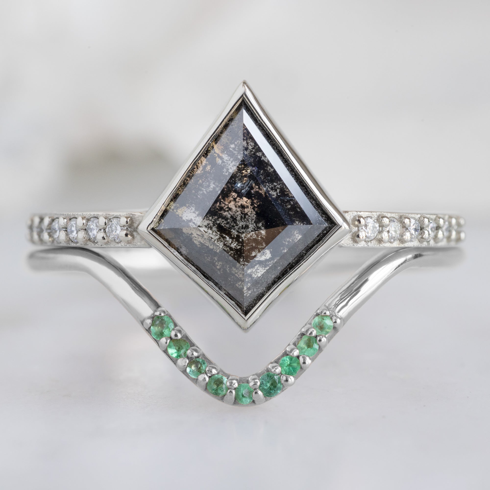 Alexis Russell Wedding Bands Emerald Pavé Peak Stacking Band | Yellow, Rose or White Gold