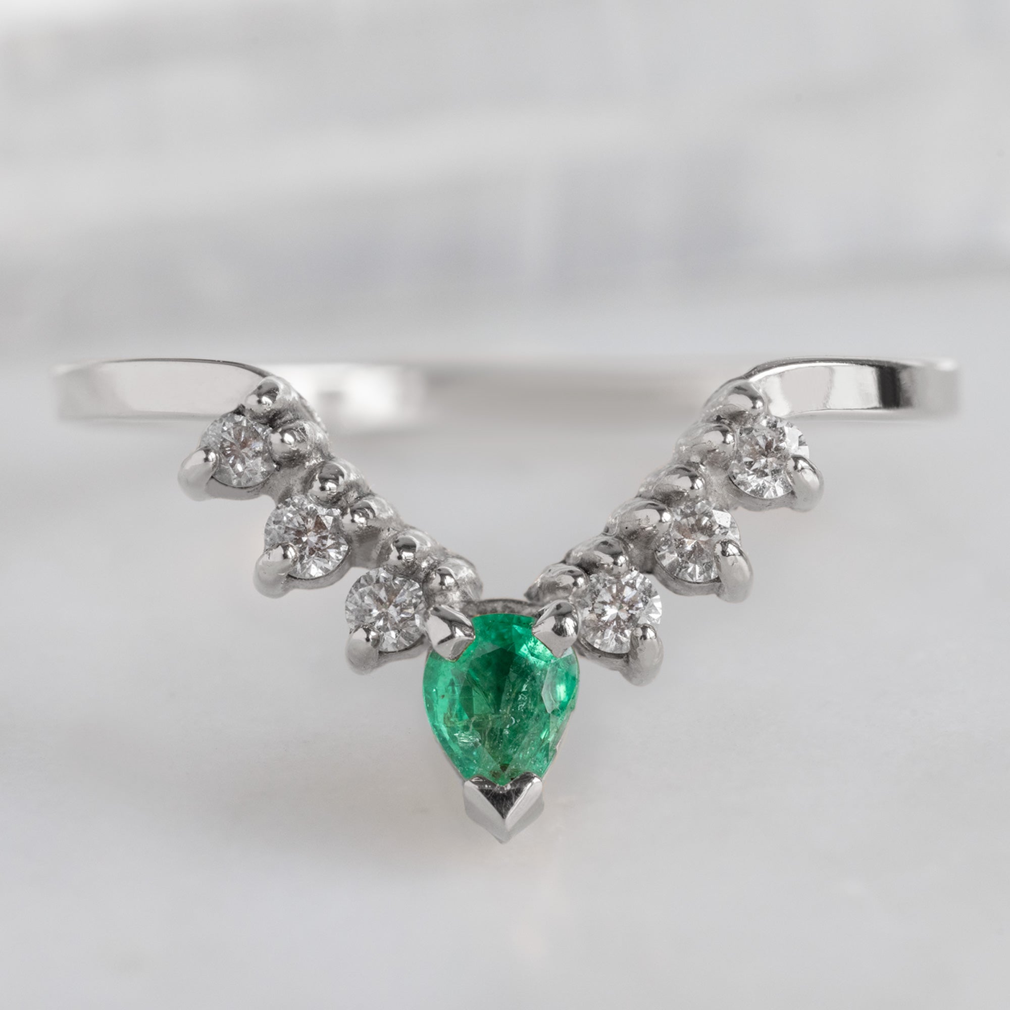 Alexis Russell  Wedding Bands Emerald + White Diamond Sunburst Stacking Band | Yellow, Rose or White Gold
